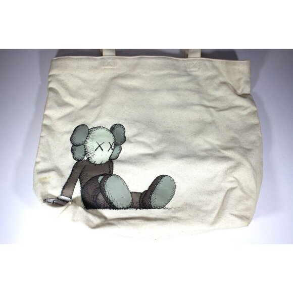 KAWS x Uniqlo Holiday Tote Bag K552 - Picture 1 of 11